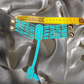 measure wrist